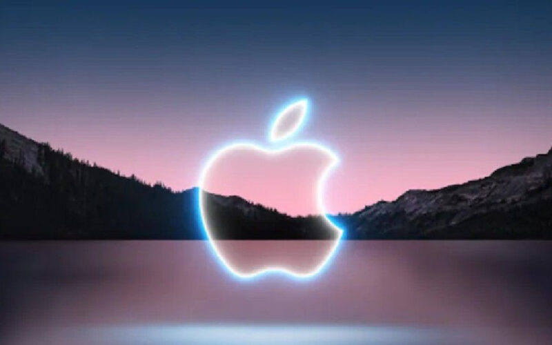 iPhone 13 apple watch 7