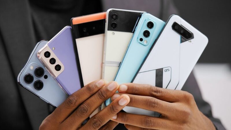 iPhone е най-популярният, но не е и най-продаваният смартфон през 2021 г. - той е Samsung Galaxy A12 - вижте цялата класация.