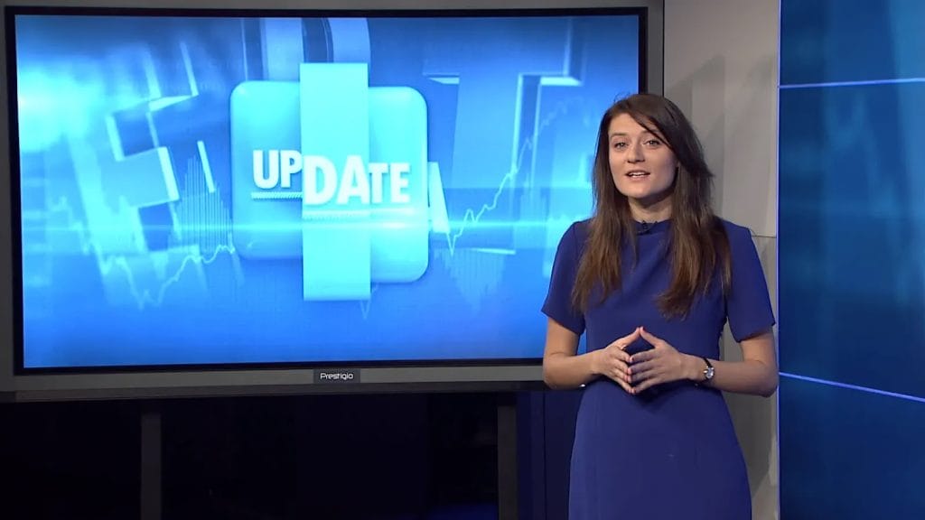 Елена Кирилова - водещ на предаването Update по Bloomberg TV Bulgaria