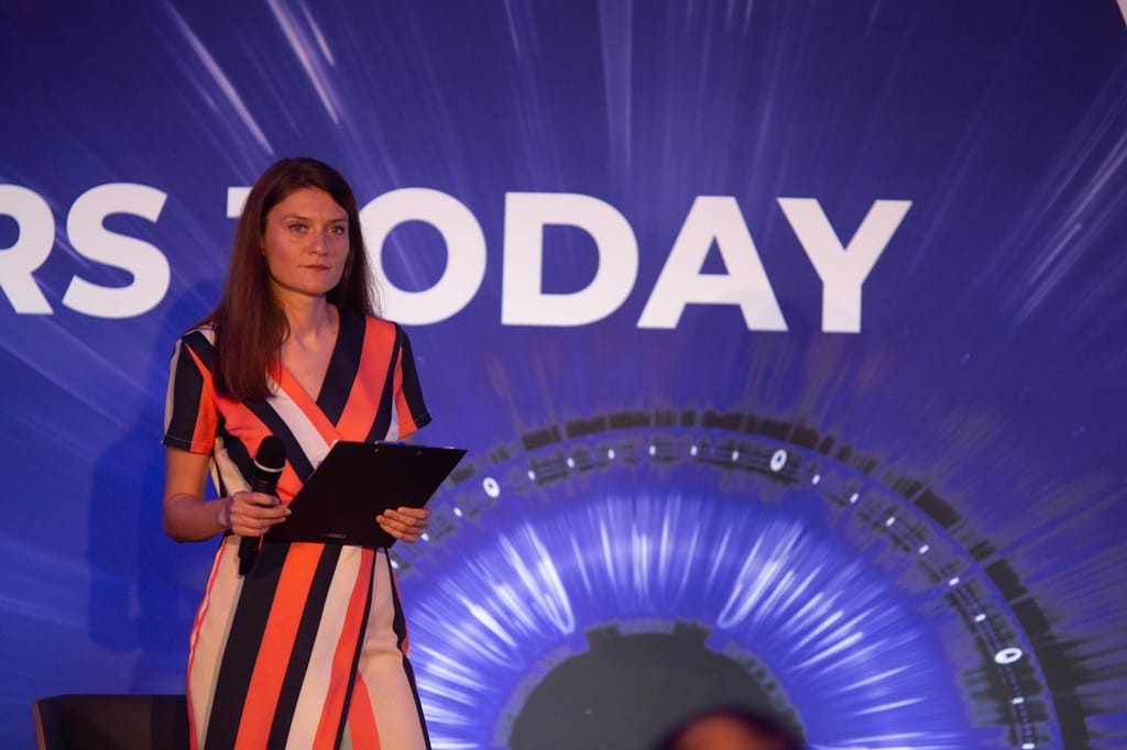 Елена Кирилова - водещ на събитие