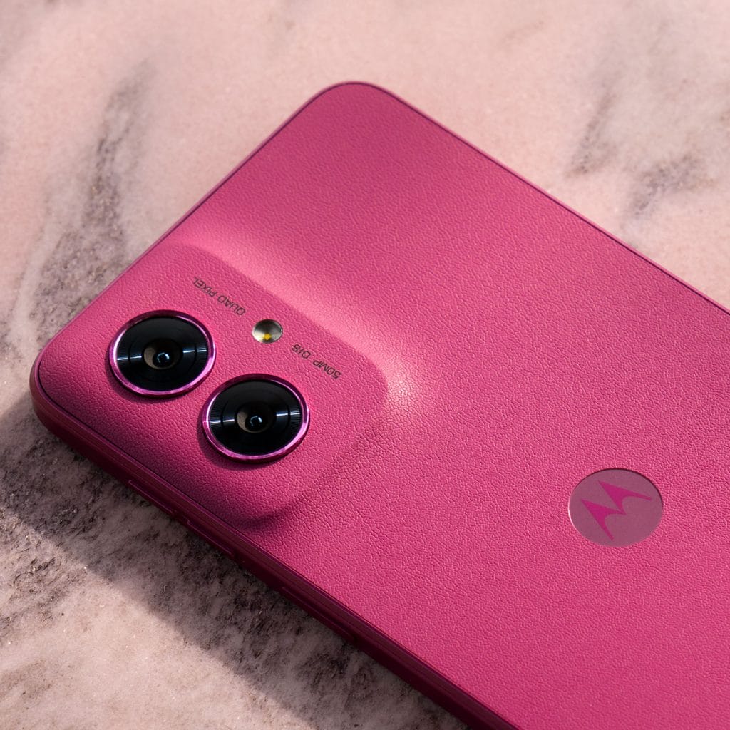 Moto G55 5G в цвят Twilight Purple