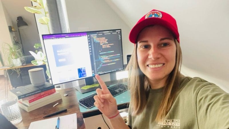 {dev} blondie - по пътя от психологията към програмирането с Петя Петкова