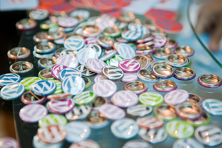 Кадри от WordCamp Sofia 2011 - значки