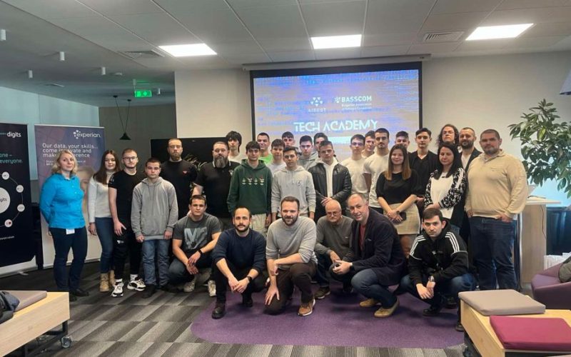 Техническата академия в Правец отвори врати за новото издание с близо 30 ученици