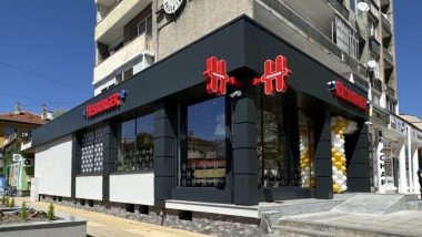 Hesburger открива 7 нови ресторанта в България през 2025 г., инвестирайки 6,5 млн. евро. Компанията отчете 19,7 млн. евро продажби през 2024 г., с ръст от 24,3% спрямо предходната година.