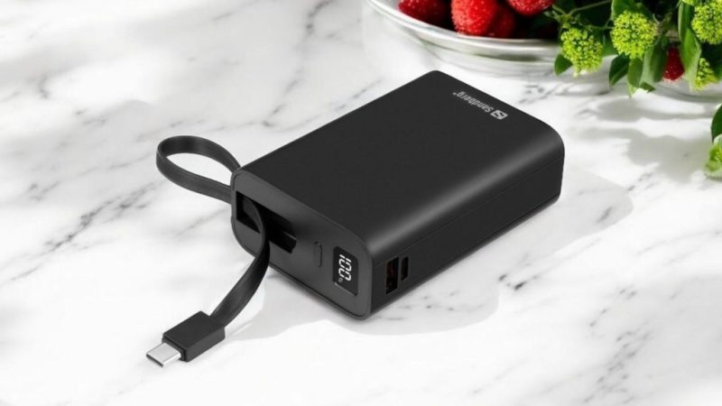 Новата Sandberg Powerbank 20000 PD20W Connect зарежда няколко устройства едновременно и идва с вграден кабел и дисплей. Идеална за приключения и работа.