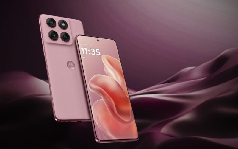 Motorola edge 60 fusion вече е тук! Смартфон от ново поколение с четиристранно извит дисплей, Pantone Validated™ цветове, мощна камера с AI и 68W бързо зареждане. Вдъхновяващ дизайн, издръжливост и интелигентни функции – всичко, което търсиш, в едно устройство!