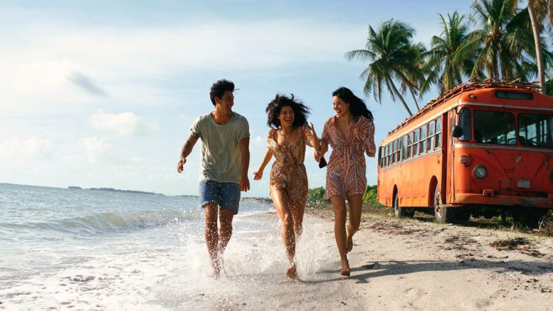 HONOR 400 прави лятната ви фотография вълшебна: AI видео от снимки, премахване на отражения, супер зуум и креативност в джоба ви.