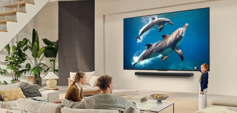Потопете се в мистерии у дома – LG QNED превръща всекидневната в Escape Room с кино картина, Dolby Atmos и интерактивни игри.