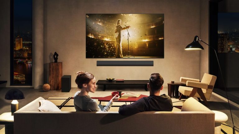 LG OLED телевизорите за 2025 г. получиха сертификат ‘Perfect’ от TÜV Rheinland – за безупречна картина дори при ярко осветление.