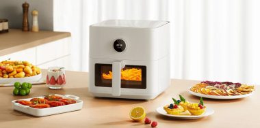 Лятото е време за свежи рецепти без усилие! С Xiaomi Blender и Air Fryer 5.5L EU приготвяте смутита и леки ястия – бързо, вкусно и здравословно.