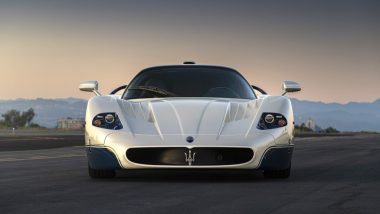 Maserati MC12 Stradale от 2005 г. бе продаден за рекордните $5,2 млн. в Monterey – превръщайки се в най-скъпия съвременен Maserati в историята.