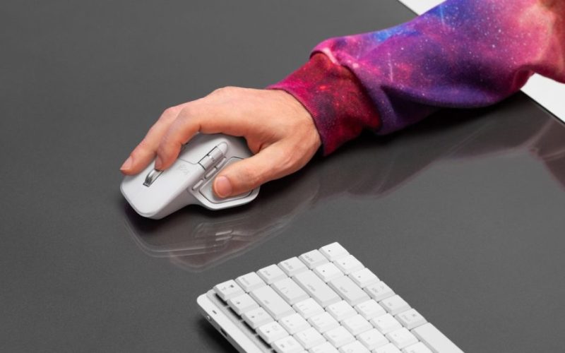 Logitech представи MX Master 4 – първата MX мишка с хаптична технология, Actions Ring и два пъти по-силна свързаност за професионалисти.