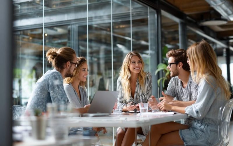 Microsoft прекратява поддръжката на Windows 10 и Office 2016/2019 на 14 октомври 2025 г. Какви са опциите пред бизнеса – Windows 11, LTSC, ESU или 0patch?