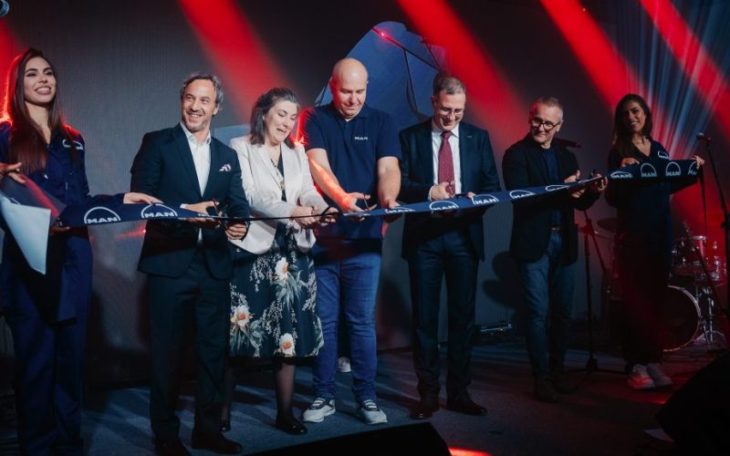 MVB Truck & Bus Bulgaria откри нов сервизен център на MAN във Варна – стратегическа инвестиция, която укрепва присъствието на марката в Североизточна България и подкрепя устойчивото развитие на транспортния сектор.