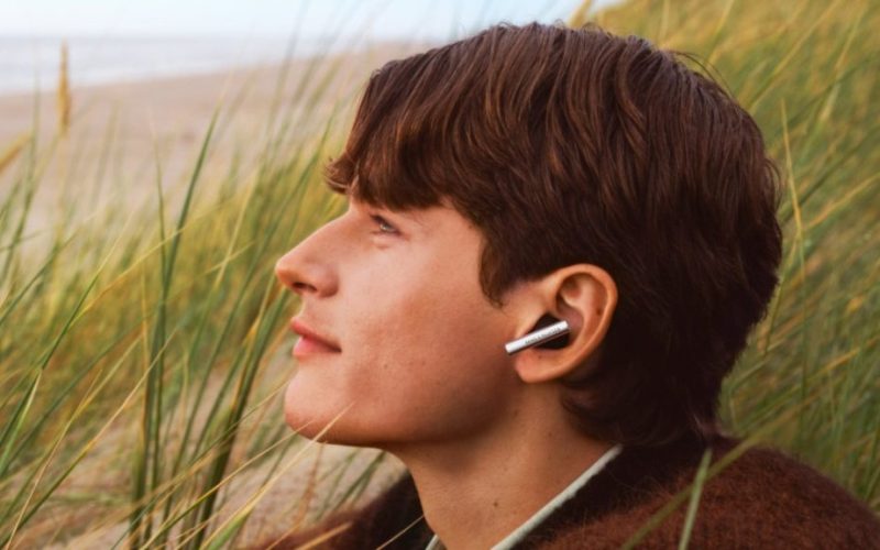 Bang & Olufsen представи Beo Grace – луксозни безжични слушалки с алуминиев дизайн, Spatial Audio и адаптивно шумопотискане.