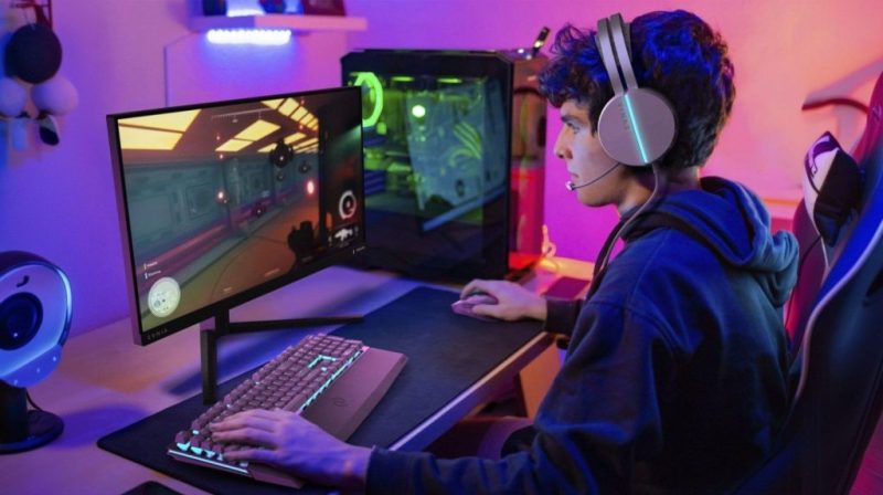 Philips Evnia 25M2N3200U: новият 310 Hz Fast IPS монитор за eSports геймъри с HDR400, Smart MBR и ергономичен дизайн.