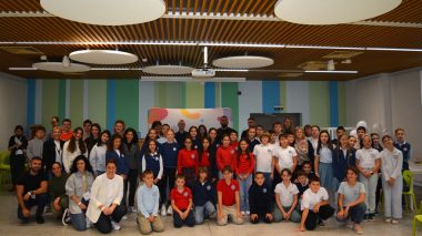 Проект за достъпност в градския транспорт спечели първото място в маратона “ЕдТех Иноватори” 2025. Над 150 участници показаха как технологиите могат да създават социална промяна и вдъхновяващо образование.