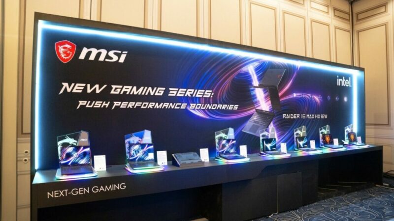 MSI показва на CES 2026 новата бизнес серия Prestige и обновени Raider, Stealth и Crosshair с Intel Core Ultra Series 3 и NVIDIA GeForce RTX.