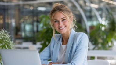 Тим ВИЖЪН България предлага Click – софтуер за маркетинг автоматизация, интегриран директно в Microsoft Dynamics 365 CRM.