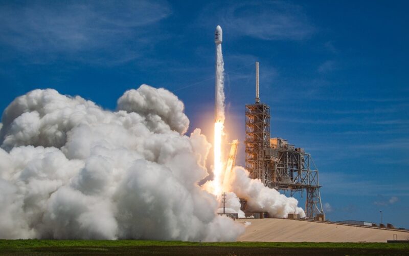 Bulgaria Sat разширява дейността си към защитени сателитни комуникации и позиционира България сред шестте държави в ЕС със собствен стратегически космически капацитет.