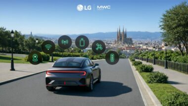LG представя интелигентно телематично решение на MWC Barcelona 2026, интегриращо TCU и антена в един модул за по-висока ефективност и автомобилна свързаност.