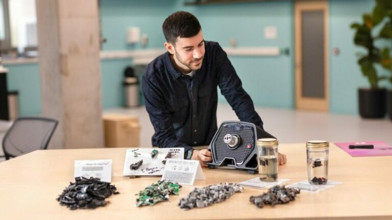 Logitech елиминира близо 170 000 тона въглеродни емисии през 2025 г. и затвърждава ролята си на лидер в устойчивия технологичен дизайн.