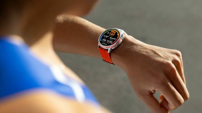 HUAWEI WATCH GT Runner 2 вече е в България с маратонски режим, прецизен GPS, NFC плащания и стартова оферта за бегачи.