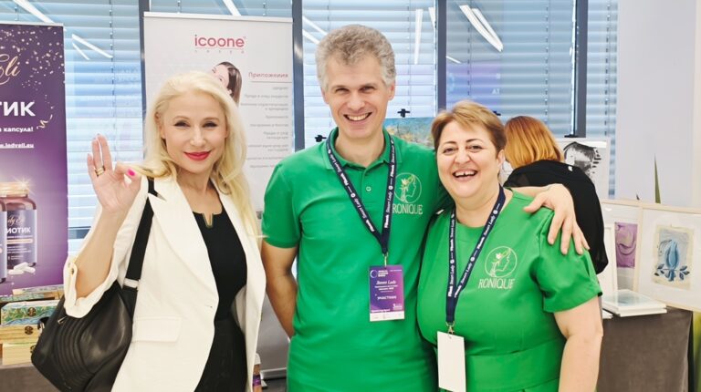 От компютърния код към кода на човешкото тяло – историята на Боби от RONIQUE, който заменя IT кариерата с мисия да помага на хората чрез движение и технологии.