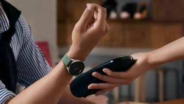 Xiaomi Watch 5 комбинира AI функции, здравен мониторинг и над 150 спортни режима, за да подпомага изграждането на по-здравословни ежедневни навици.