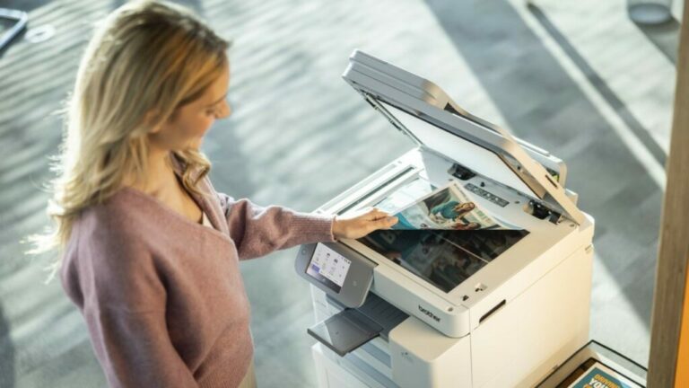 Brother представи Business Smart X с моделите MFC-J5115DW и MFC-J5117DW – компактни A4 мастиленоструйни устройства с MAXIDRIVE и бизнес функции.